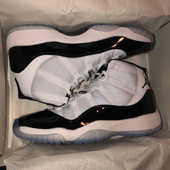 women's concord 11 low